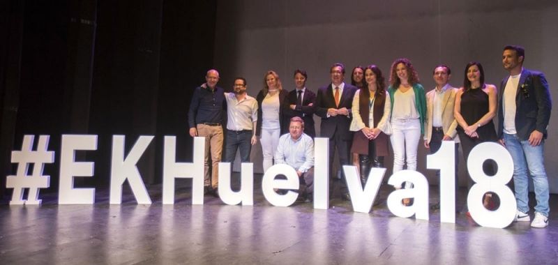 Expertos abordan el emprendimiento y marca personal en el 'Espacio Knowmads'