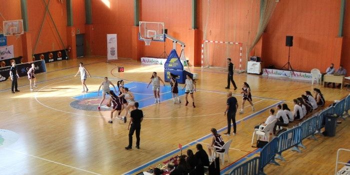 Canterbury Academy-Basket Almeda 1 y Snatts Femení Sant Adriá A-Celta Zorka, semifinales en Huelva