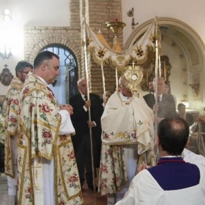 Comienza el triduo de la Pía Unión del Santísimo Sacramento en las Agustinas previo a la Octava del Corpus