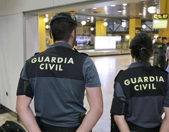 Continúa la búsqueda del presunto autor del crimen de violencia de género de Lepe