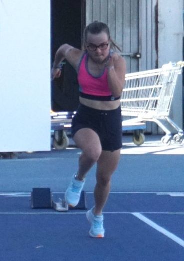 Blanca Betanzos, con Síndrome de Down y tan autónoma que llegó corriendo sola a París
