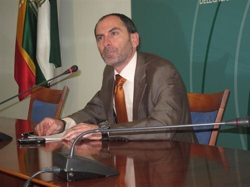 El ex alcalde de Valverde señala tener 'la conciencia muy tranquila' y no se plantea dimitir de su cargo en la Junta