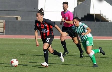 El Sporting Huelva cede en su test contra el Betis (0-2)