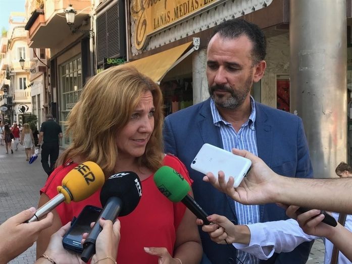 El PSOE de Palos y APIN dicen que el Ayuntamiento de Palos 'miente' sobre el arreglo del vertido en Mazagón