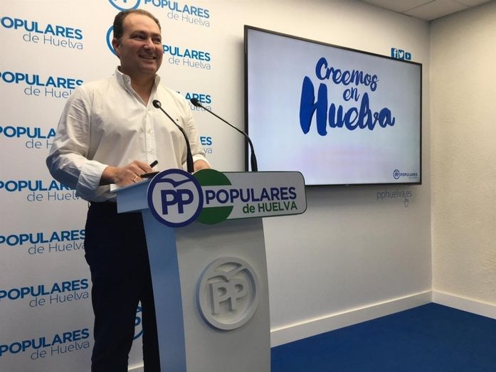 El PP critica 'el nuevo engaño' del Gobierno a los regantes y pide 'una solución inmediata' para las concesiones