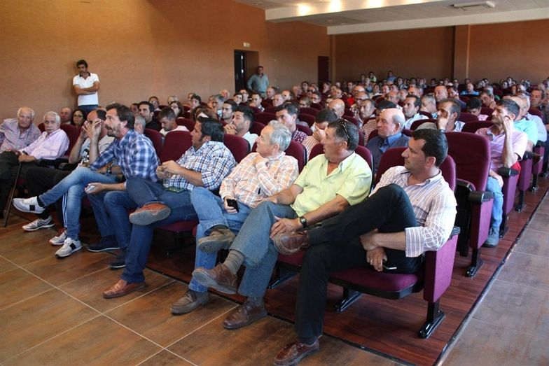 Los regantes reciben este martes las concesiones de agua para 20 años