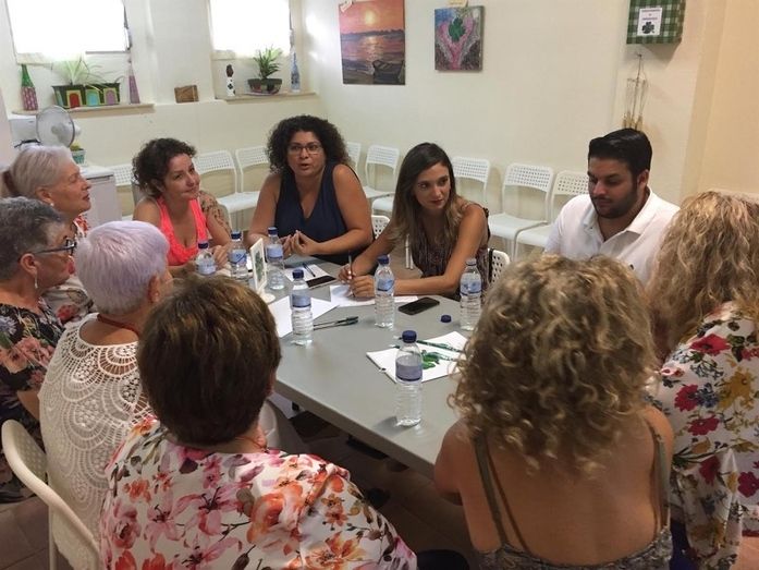 El PSOE celebra la concesión a los regantes y critica a la derecha por 'poner palos en la rueda' al trasvase