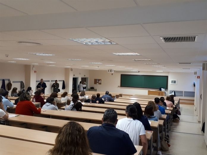 Más de 7.500 aspirantes a plazas fijas en el SAS participan este domingo en los exámenes de la Oferta de Empleo 2017