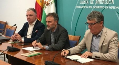 La Junta asegura que si continúan las altas temperaturas en otoño 'se alargará' el periodo de alto riesgo de incendios