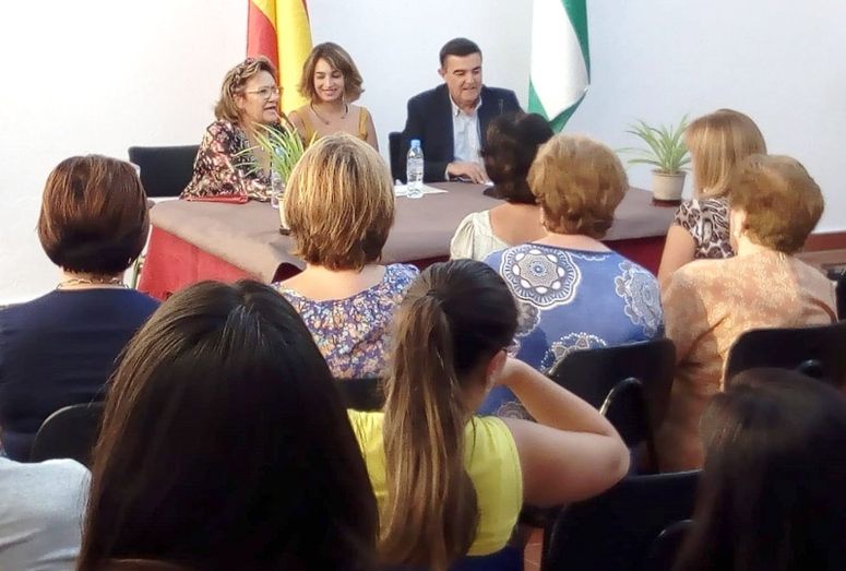 Más de 10.000 alumnos de Educación Permanente inician su formación en los 68 centros autorizados