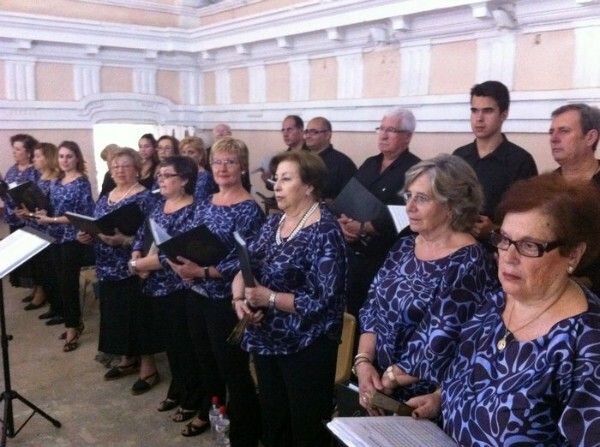 Preludio de Navidad con un concierto benéfico de corales