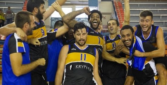 BJ Gladden lidera el prometedor estreno liguero del Krypteia Huelva (95-68)