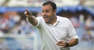 Salmerón, sin pelos en la lengua: 'El Recre debe entrenar en condiciones óptimas y ahora mismo no lo hace'