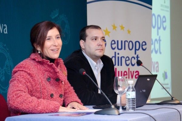 Un seminario informa de la libre circulación de personas por la UE