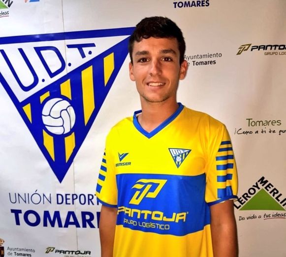 Salvi Moya regresa al Tomares