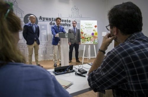 La Plaza de la Constitución acoge este sábado el primer Mercado de Flores y Plantas de Huelva