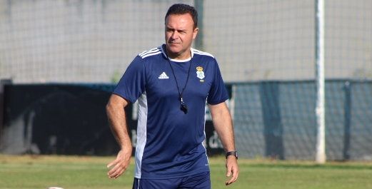 Salmerón: 'Hay que ser cautos, el Recre viene de salvarse en la última jornada en los dos últimos años'