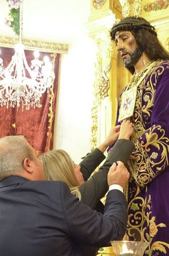 La imagen de Nuestro Padre Jesús Cautivo recibe la Medalla de la Ciudad de Isla Cristina