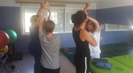 El Infanta Elena impulsa su Escuela de Linfedema para ayudar a las personas con cáncer de mama a prevenirlo