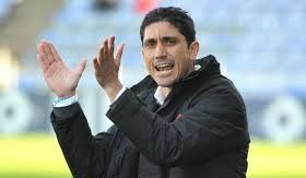 Pavón y su cerrojo defensivo examinan a un San Roque castigado por los arbitrajes
