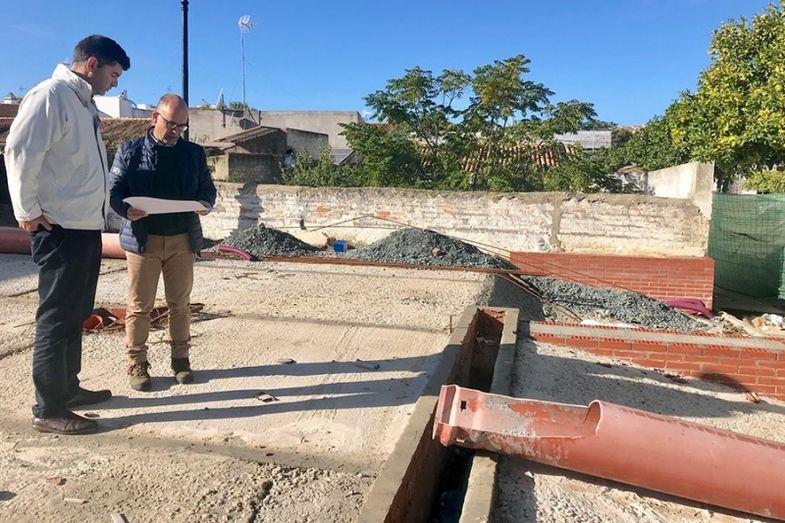 El Ayuntamiento de Valverde comienza las obras de la nueva plazoleta de la Barriada Santa Cruz