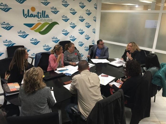 La Mesa de Calidad Turística de Islantilla-Lepe-Isla Cristina analiza en mancomunidad en proyecto Sicted