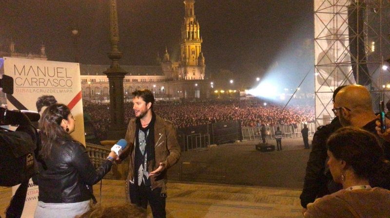 Manuel Carrasco y Sevilla se encuentran en una 'multitudinaria sorpresa'