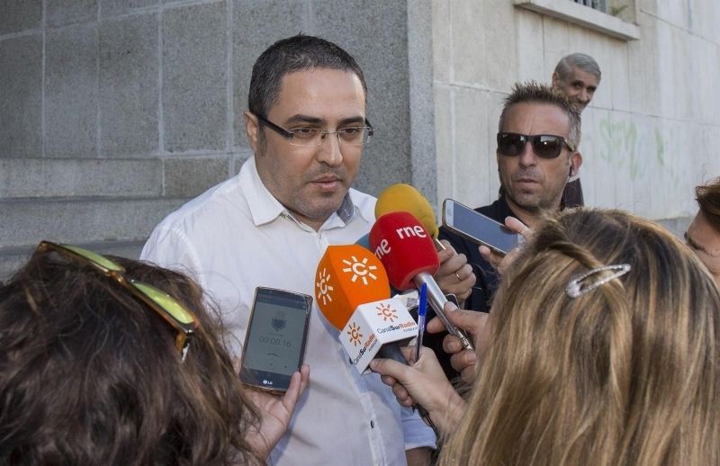 La UCO pide información a la Policía de Almonte sobre un cuchillo cuyo hallazgo denunció la familia del doble crimen