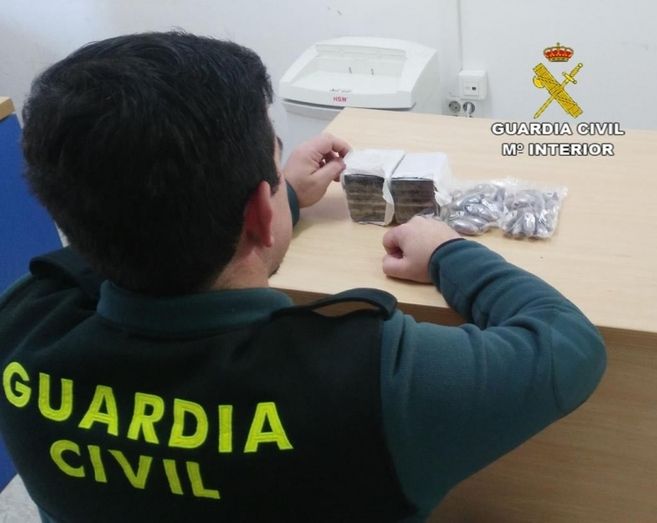 Arrestan por tráfico de drogas a un varón que circulaba entre Lepe y Villablanca