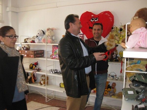 La tómbola solidaria de la Casa de la Juventud de Punta se prolonga hasta que finalice el puente