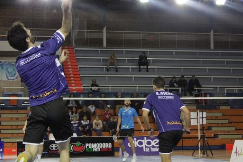 El IES La Orden somete a un combativo Benalmádena (4-3)