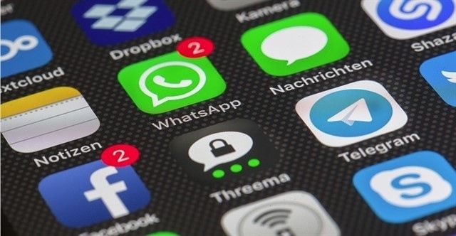 WhatsApp limita el reenvío de mensajes