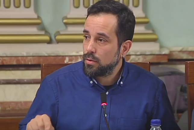 Jesús Amador (Participa Huelva): “Esto es otro cheque en blanco para salvar la carrera política del alcalde”