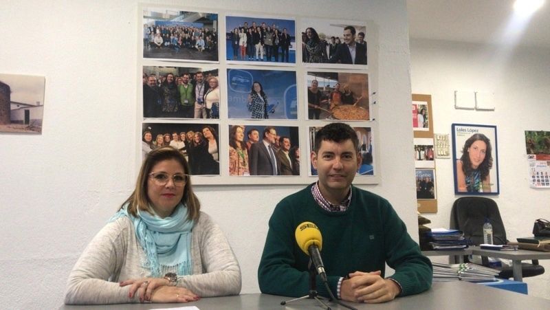 Noelia Oreal se une al proyecto de Manolo Cayuela y formará parte de la lista del PP para las próximas municipales de Valverde