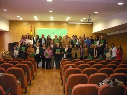 La Junta entrega 37 resoluciones de ayuda a asociaciones del voluntariado