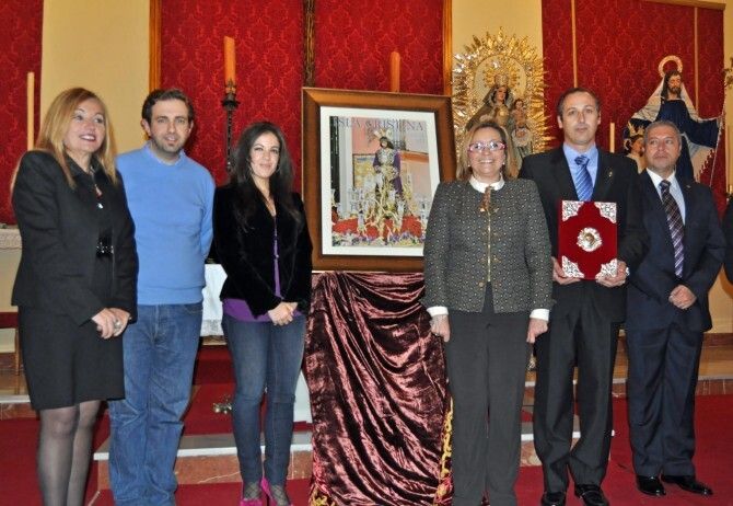 Isla Cristina ya cuenta con pregonero y cartel anunciador de la Semana Santa