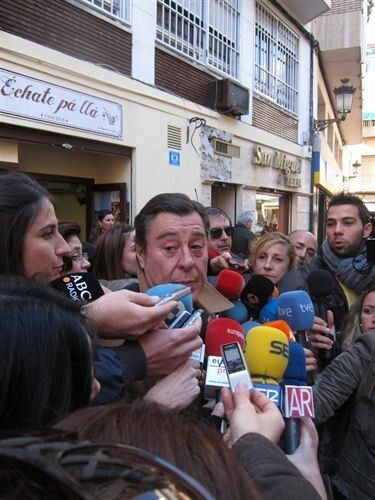 El abogado de Bretón señala que 'si hubiera querido quitarse la vida se podría haber cortado la yugular'