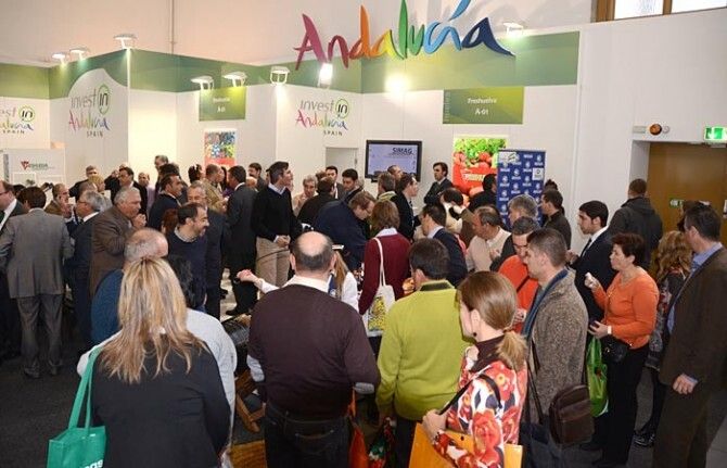 El sector fresero intensifica sus relaciones internacionales en Fruit Logística