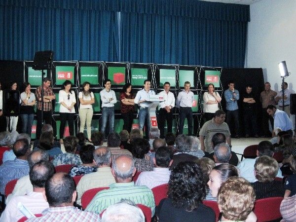 El PSOE presenta sus candidaturas para Alosno y Tharsis
