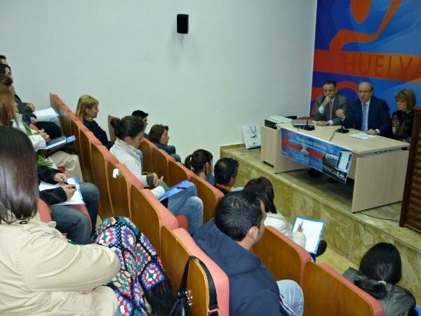 El Ayuntamiento de Huelva enseña durante esta semana a 20 onubenses cómo montar una empresa