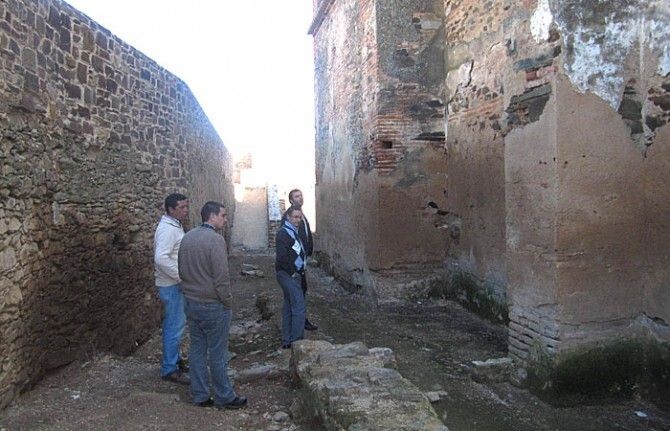 Concluyen las dos fases de restauración del recinto fortificado de Paymogo, catalogado como BIC
