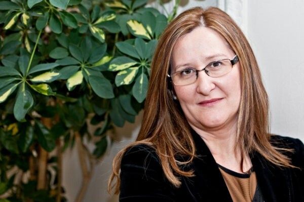'Palmeras en la nieve', una cautivadora epopeya del mundo colonial de los años 60