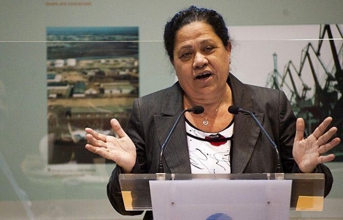 De Paz destaca 'el éxito' de Las Cocheras y aboga por continuar 'el impulso' de la relación Puerto-ciudad