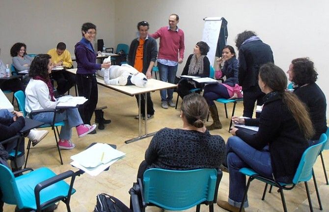 El Ayuntamiento imparte un taller de cuentos y de animación a la lectura como recurso para maestros y dinamizadores  