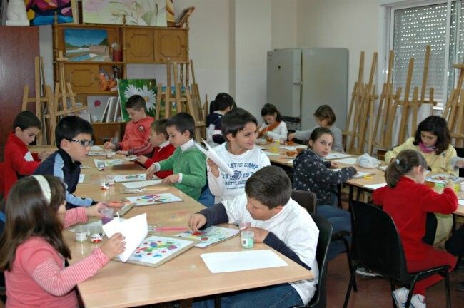 El Ayuntamiento pone en marcha la iniciativa Aulas Creativas, destinada a la población infantil