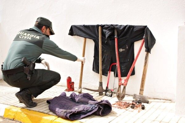 La Guardia Civil detiene a 11 personas por robos de cobre y otros metales