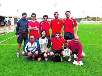 Los veteranos del Recre, campeones del Torneo Semana Santa de la Federación de Peñas