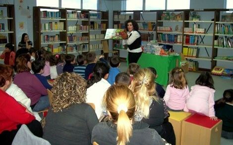 La Biblioteca Provincial apuesta por la enseñanza de idiomas entre los más pequeños