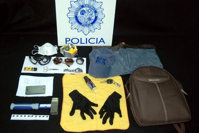 La Policía Nacional detiene a un médico por tentativa de homicidio y detención ilegal