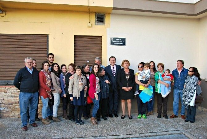 El Calé tiene su glorieta y El Portil recuerda a dos de los primeros pobladores en sus calles